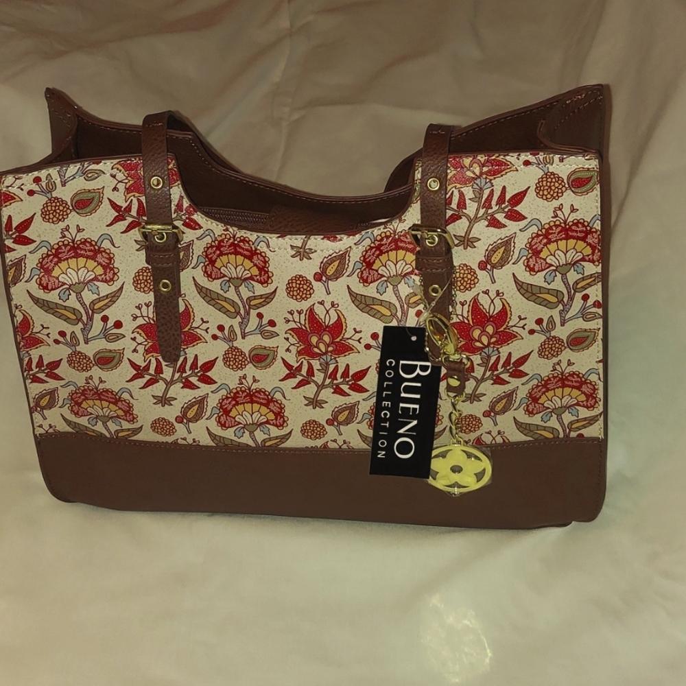 BUENO  COLLECTION CLASSIC DOUBLE  HANDLE TOTE. NWT